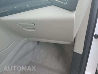 2016 Ford Escape Titanium – miniatura 19