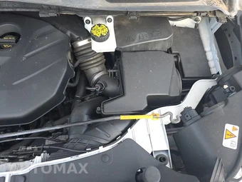 2016 Ford Escape Titanium – miniatura 22