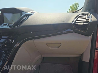 2016 Ford Escape Titanium – miniatura 16