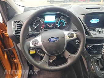 2016 Ford Escape Titanium – miniatura 10