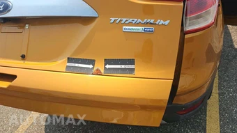 2016 Ford Escape Titanium – miniatura 27