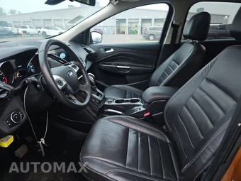 2016 Ford Escape Titanium – miniatura 7