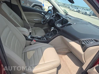 2016 Ford Escape Titanium - miniatura 8