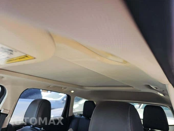 2016 Ford Escape Titanium - miniatura 11