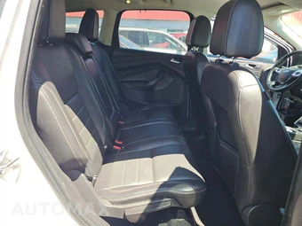 2016 Ford Escape Titanium - miniatura 16