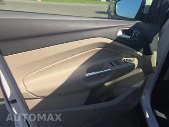 2016 Ford Escape Titanium - miniatura 15