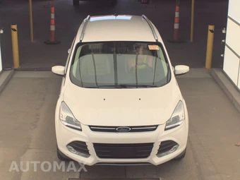 2016 Ford Escape Titanium - miniatura 2