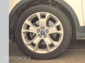 2016 Ford Escape Titanium - miniatura 9