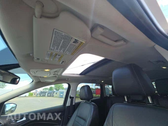 2016 Ford Escape Titanium - miniatura 11