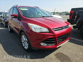 2016 Ford Escape Titanium – miniatura 3