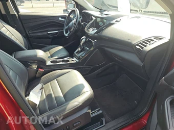 2016 Ford Escape Titanium – miniatura 8