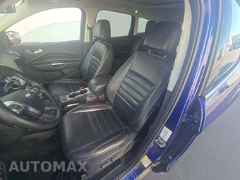 2016 Ford Escape Titanium – miniatura 3