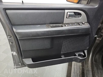 2016 Ford Expedition EL Limited – miniatura 9