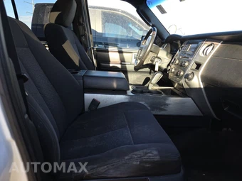 2016 Ford Expedition EL XLT – miniatura 8