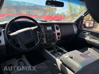 2016 Ford Expedition XLT - miniatura 14