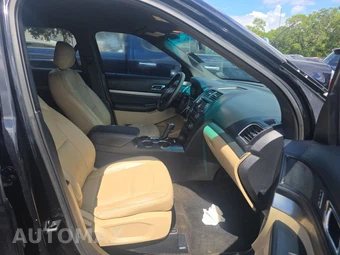 2016 Ford Explorer – miniatura 8