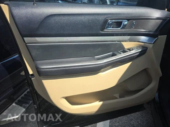 2016 Ford Explorer – miniatura 9
