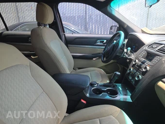 2016 Ford Explorer – miniatura 8