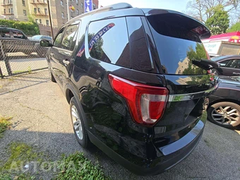 2016 Ford Explorer - miniatura 2