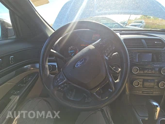2016 Ford Explorer – miniatura 10