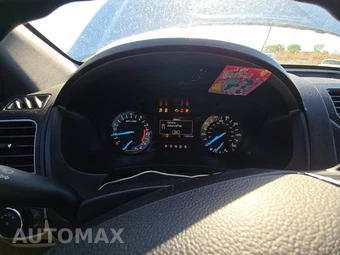 2016 Ford Explorer – miniatura 12