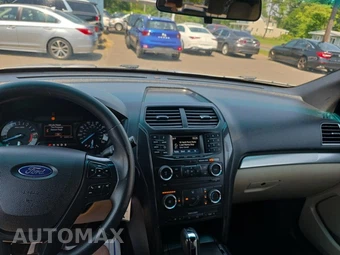2016 Ford Explorer – miniatura 14