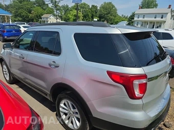 2016 Ford Explorer – miniatura 6