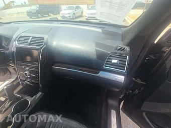 2016 Ford Explorer Limited – miniatura 17