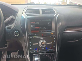 2016 Ford Explorer Limited – miniatura 7