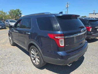 2016 Ford Explorer Limited - miniatura 2