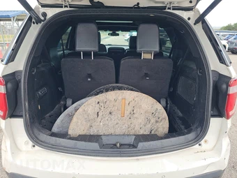 2016 Ford Explorer Limited – miniatura 17
