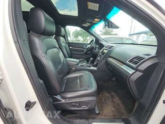 2016 Ford Explorer Limited – miniatura 8
