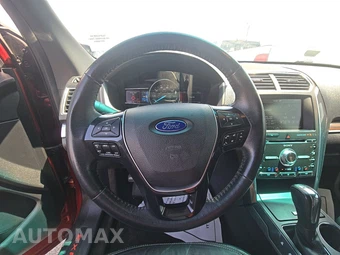 2016 Ford Explorer Limited – miniatura 10