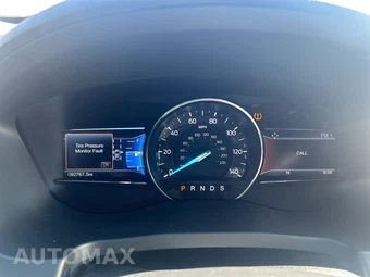 2016 Ford Explorer Limited - miniatura 17