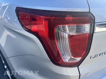 2016 Ford Explorer Limited - miniatura 34