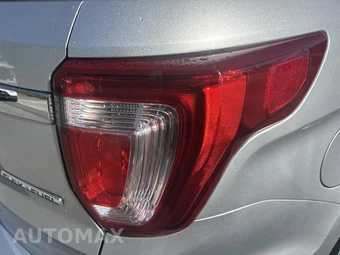 2016 Ford Explorer Limited - miniatura 40
