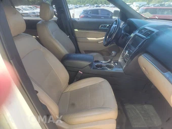2016 Ford Explorer Limited - miniatura 8