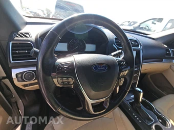 2016 Ford Explorer Limited - miniatura 10