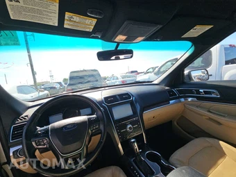 2016 Ford Explorer Limited - miniatura 11