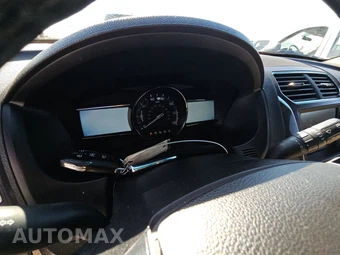 2016 Ford Explorer Limited - miniatura 12