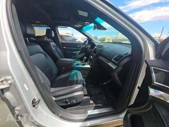 2016 Ford Explorer Limited – miniatura 19