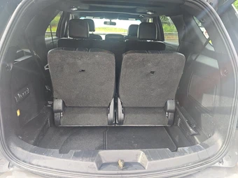 2016 Ford Explorer Limited - miniatura 17