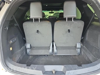 2016 Ford Explorer Limited – miniatura 21