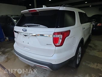 2016 Ford Explorer Limited – miniatura 4