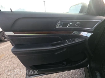 2016 Ford Explorer Limited - miniatura 9