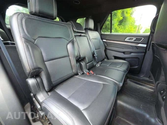 2016 Ford Explorer Limited – miniatura 14