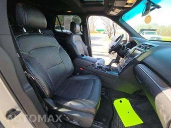 2016 Ford Explorer Limited – miniatura 19