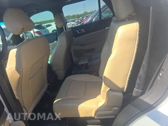 2016 Ford Explorer Limited – miniatura 13