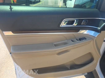 2016 Ford Explorer Limited – miniatura 9