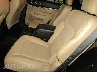 2016 Ford Explorer Limited - miniatura 17